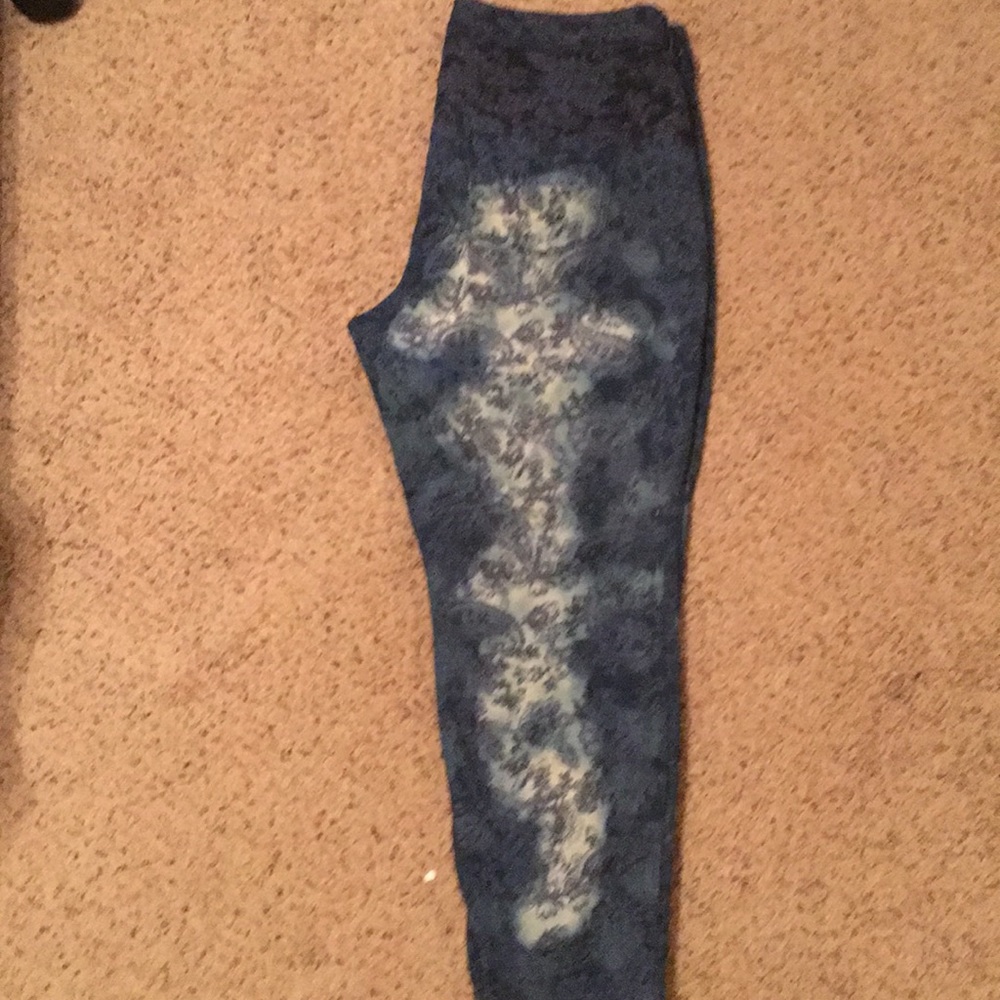Capris